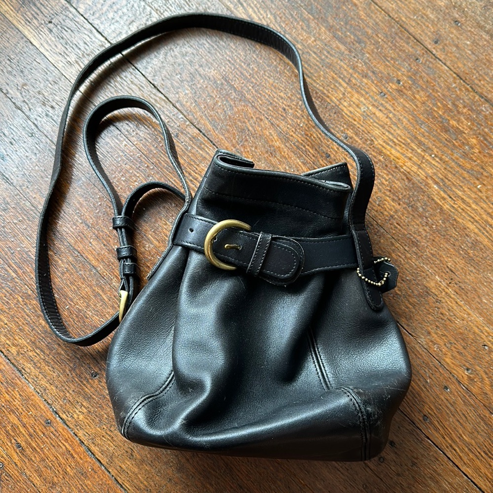 Vintage black Coach purse with large buckle 4156 bucket bag